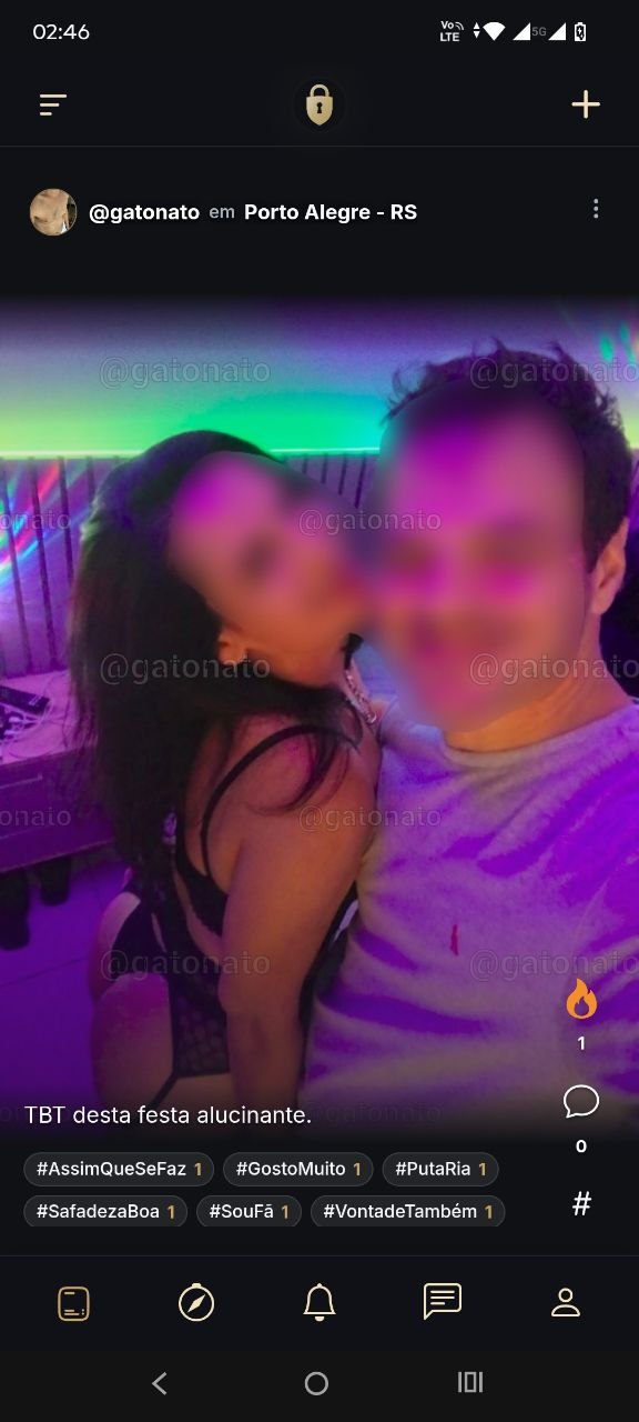 Tela de feed do Cluby em um smartphone